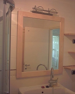 SPECCHIO IN LEGNO